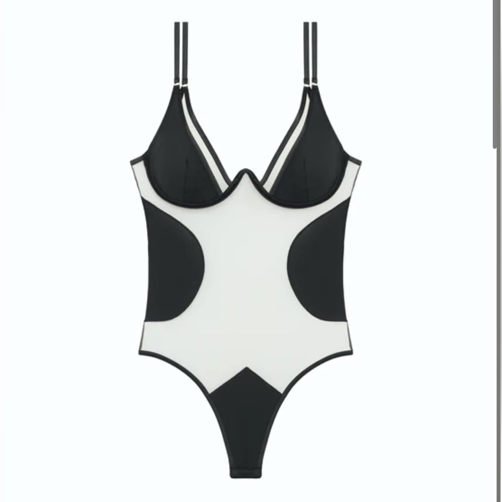 God Save Queens Brigitte bodysuit size 4-6